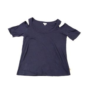 Splendid Cold Shouldered shirt